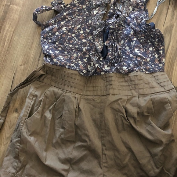 Romper - Picture 1 of 2